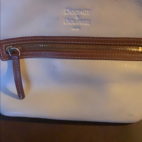 White/brown leather Dooney and Bourke purse - Picture 3 of 10